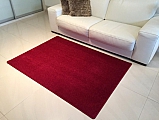 Kusový vínově červený koberec Eton - 1 m2 bez obšití